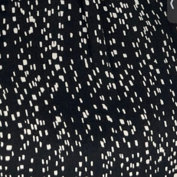 Greylin Keyhole Silk Sleeveless Blouse | Extra Small - Picture 6 of 8